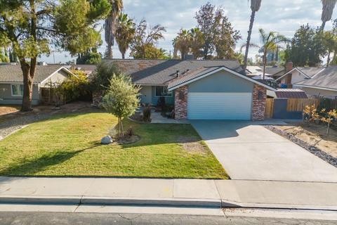 650 Orangewood Dr, Lemoore, CA 93245 photo 2