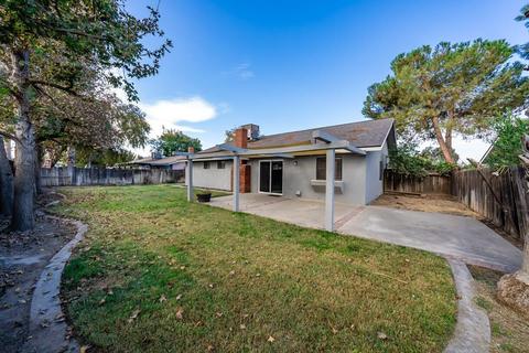 650 Orangewood Dr, Lemoore, CA 93245 photo 31