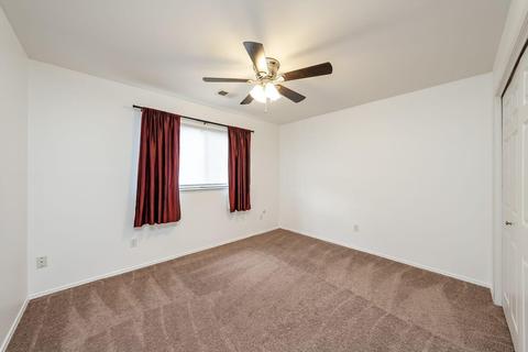 650 Orangewood Dr, Lemoore, CA 93245 photo 19