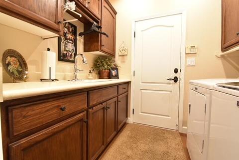 3610 E Paradise Ave, Visalia, CA 93292 photo 22