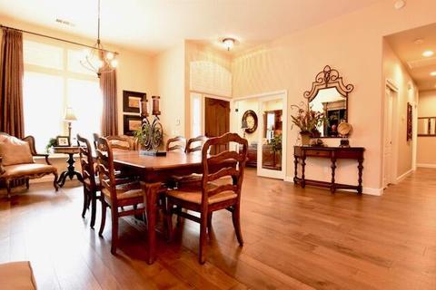 3610 E Paradise Ave, Visalia, CA 93292 photo 5