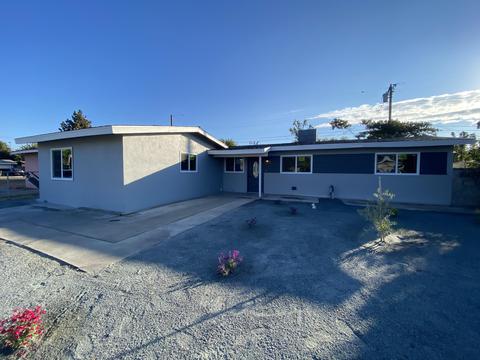 1302 N Enos St, Visalia, CA 93292 photo 2