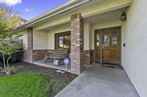 1271 E Richard Smith Ave, Tulare, CA 93274 photo 4