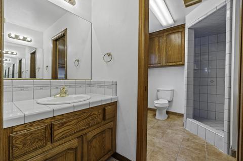 1271 E Richard Smith Ave, Tulare, CA 93274 photo 31