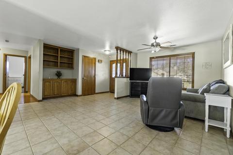 1271 E Richard Smith Ave, Tulare, CA 93274 photo 8