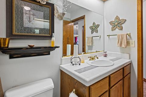730 Encore Dr, Hanford, CA 93230 photo 32