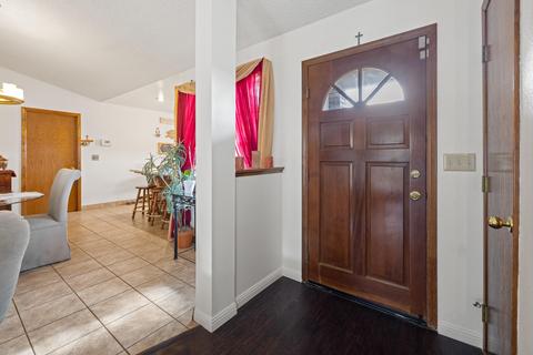 730 Encore Dr, Hanford, CA 93230 photo 9