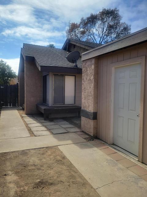 731 E Prospect Ave, Visalia, CA 93292 photo 4