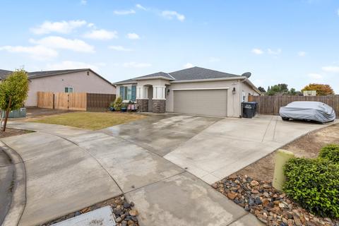 3901 E Cypress Ave, Visalia, CA 93292 photo 5