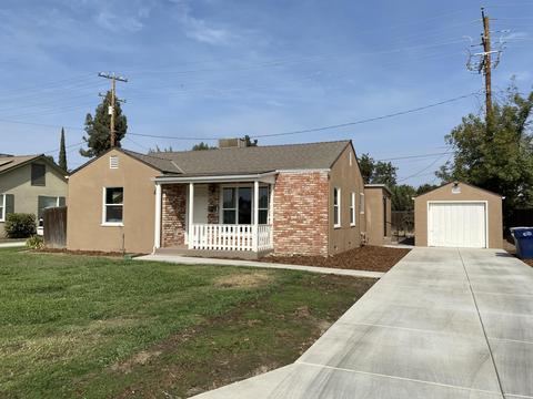 1064 E Apricot Ave, Tulare, CA 93274 photo 1