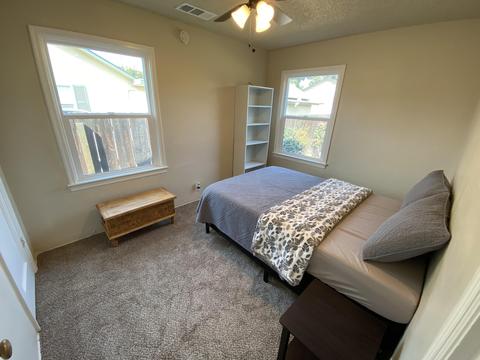 1064 E Apricot Ave, Tulare, CA 93274 photo 8