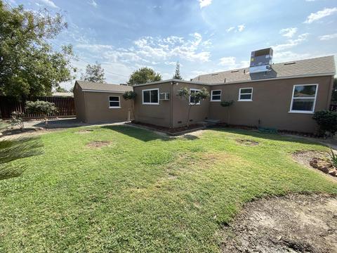 1064 E Apricot Ave, Tulare, CA 93274 photo 14
