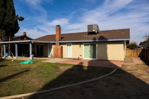 911 Orangewood Ct, Lemoore, CA 93245 photo 20