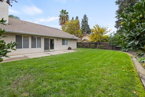 3909 E Paradise Ave, Visalia, CA 93292 photo 5