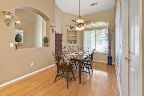 3909 E Paradise Ave, Visalia, CA 93292 photo 12