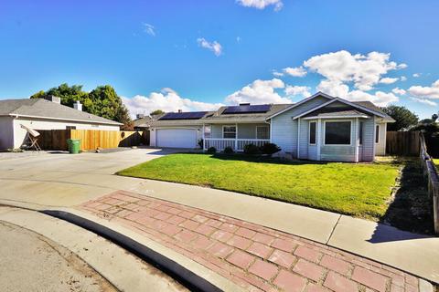 500 Westgate Pl, Lemoore, CA 93245 photo 2
