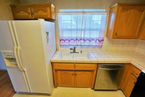 500 Westgate Pl, Lemoore, CA 93245 photo 16