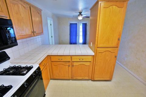 500 Westgate Pl, Lemoore, CA 93245 photo 15