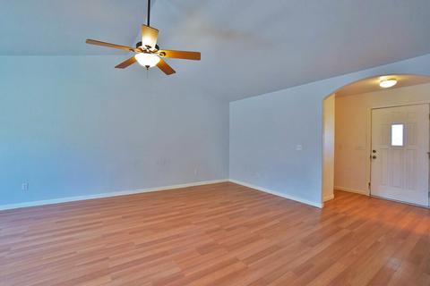500 Westgate Pl, Lemoore, CA 93245 photo 7