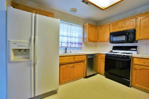 500 Westgate Pl, Lemoore, CA 93245 photo 14