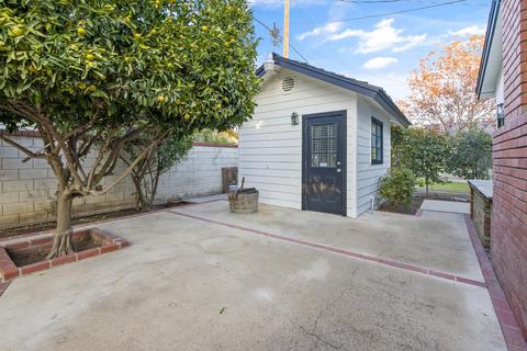 1008 E Sycamore Ave, Tulare, CA 93274 photo 54