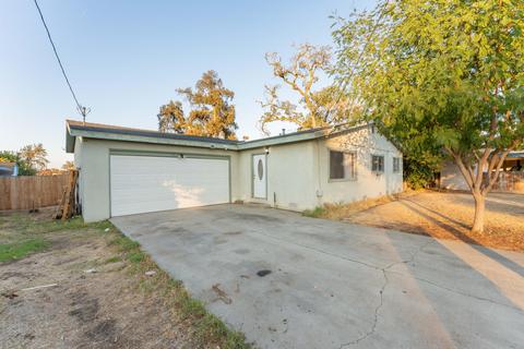 1046 E Atkins Ave, Visalia, CA 93292 photo 3