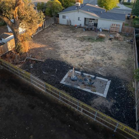 1046 E Atkins Ave, Visalia, CA 93292 photo 7