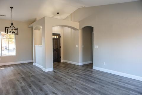 706 Keith St, Lemoore, CA 93245 photo 6