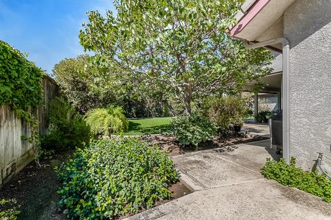 1444 E Laura Ct, Visalia, CA 93292 photo 74