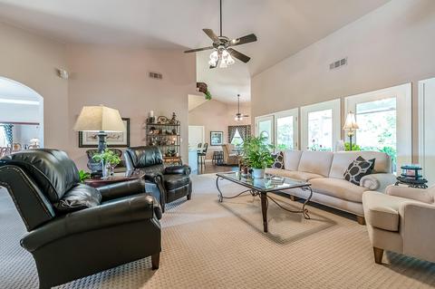 1444 E Laura Ct, Visalia, CA 93292 photo 20