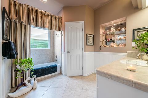 1444 E Laura Ct, Visalia, CA 93292 photo 44