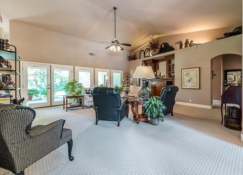 1444 E Laura Ct, Visalia, CA 93292 photo 15
