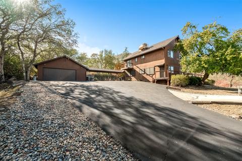 40918 Meadow Dr, Three Rivers, CA 93271 photo 3