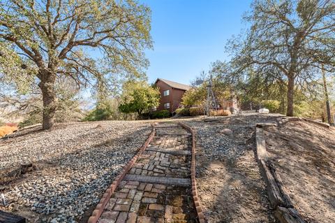 40918 Meadow Dr, Three Rivers, CA 93271 photo 1