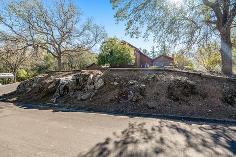 40918 Meadow Dr, Three Rivers, CA 93271 photo 2