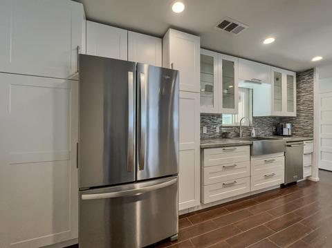 2213 E Howard Ave, Visalia, CA 93292 photo 18