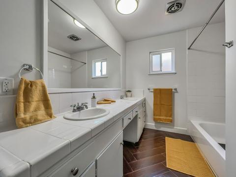 2213 E Howard Ave, Visalia, CA 93292 photo 33