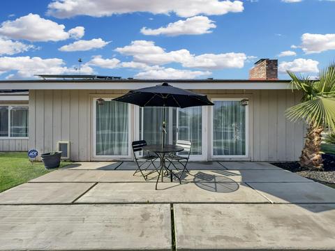 2213 E Howard Ave, Visalia, CA 93292 photo 6