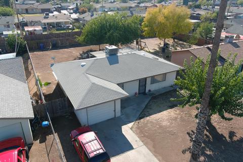 2040 E Park Way, Dinuba, CA 93618 photo 2