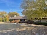 233 Valley View Dr, Exeter, CA 93221 photo 2