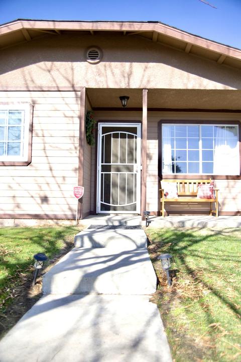 720 Otero St, Lemoore, CA 93245 photo 8