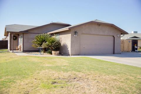 720 Otero St, Lemoore, CA 93245 photo 1