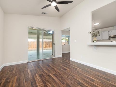754 Basil Ct, Lemoore, CA 93245 photo 7