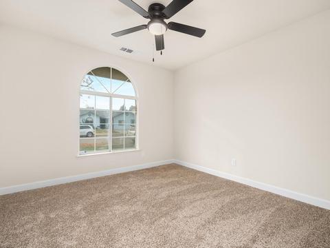 754 Basil Ct, Lemoore, CA 93245 photo 22