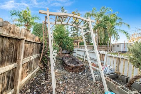2485 Juniper Ct, Tulare, CA 93274 photo 30