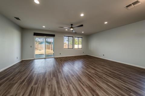 965 Topaz Ave, Lemoore, CA 93245 photo 12