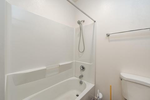 965 Topaz Ave, Lemoore, CA 93245 photo 17