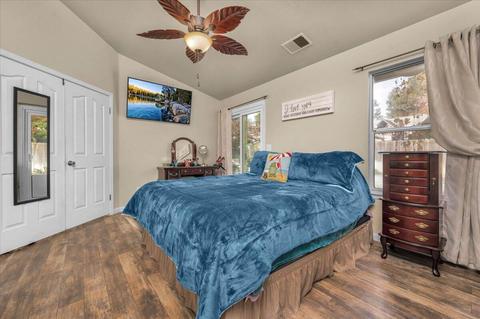 4010 E Laurel Ct, Visalia, CA 93292 photo 21
