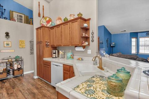 4010 E Laurel Ct, Visalia, CA 93292 photo 14