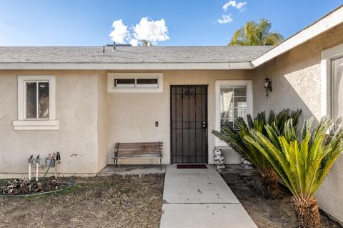 2103 Thompson Ave, Selma, CA 93662 photo 2
